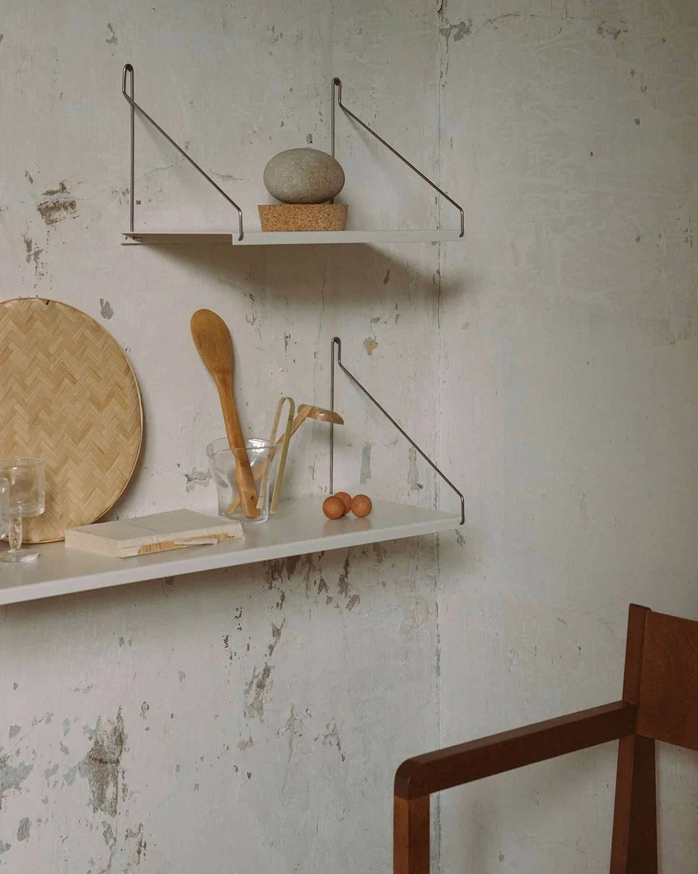 Single Shelf - Warm White Steel