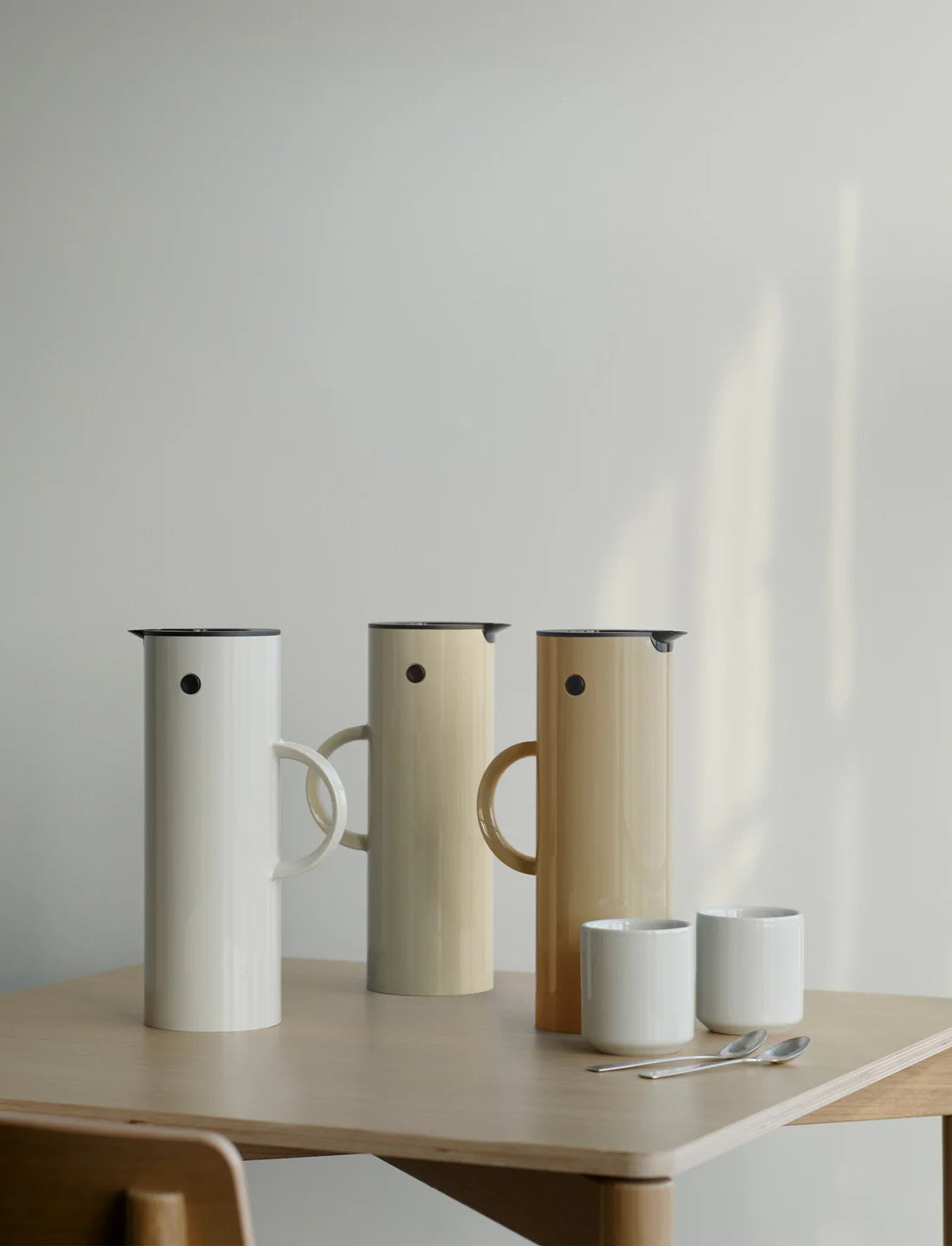 EM77 Vacuum Jug 1 L